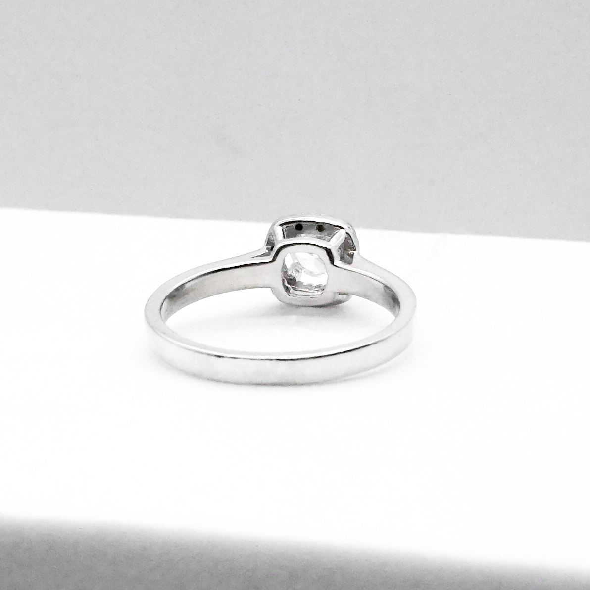 Solitario Matrimonial Oro Blanco 14k con zirconias