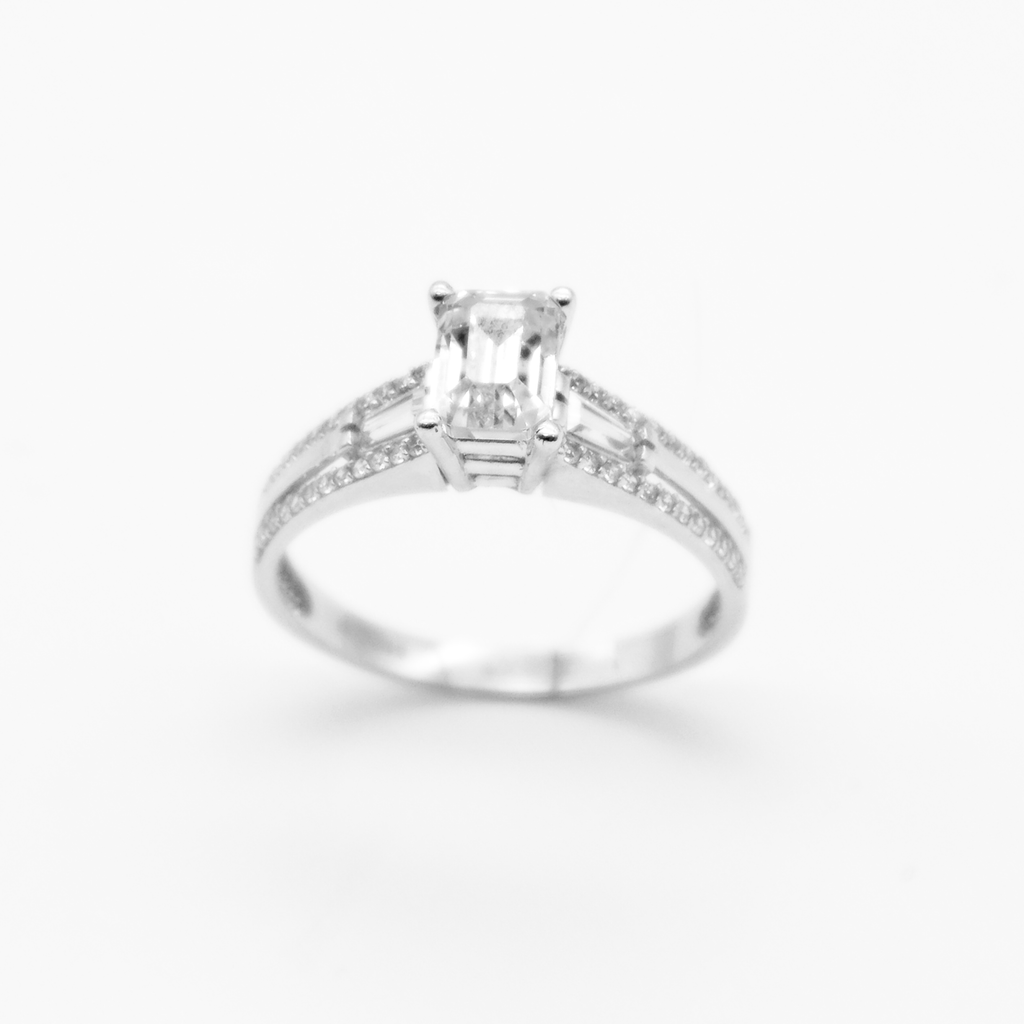 Solitario de Oro blanco con zirconias | 10K | 3.1G