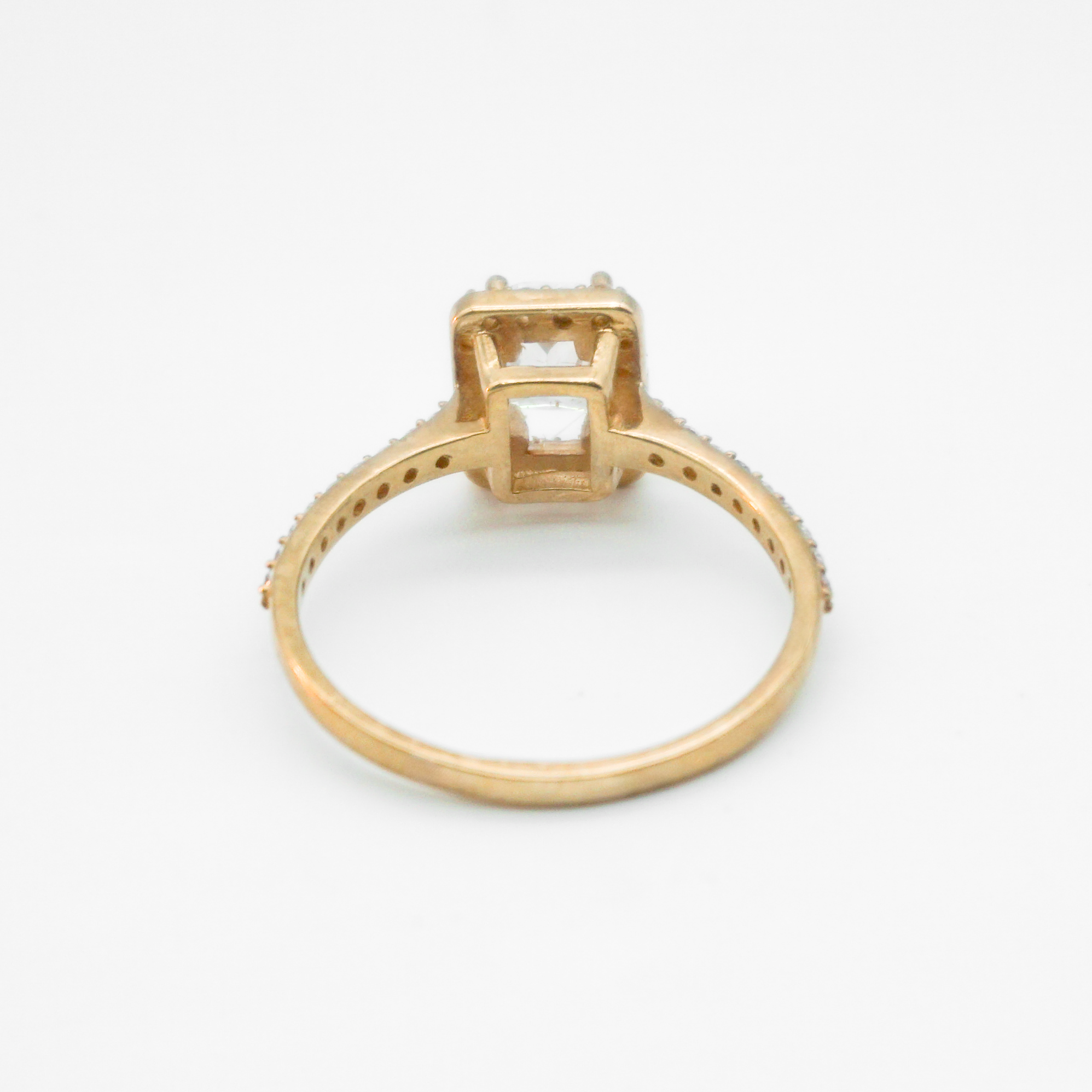 Solitario de Oro amarillo con zirconias | 10k | 2.3g